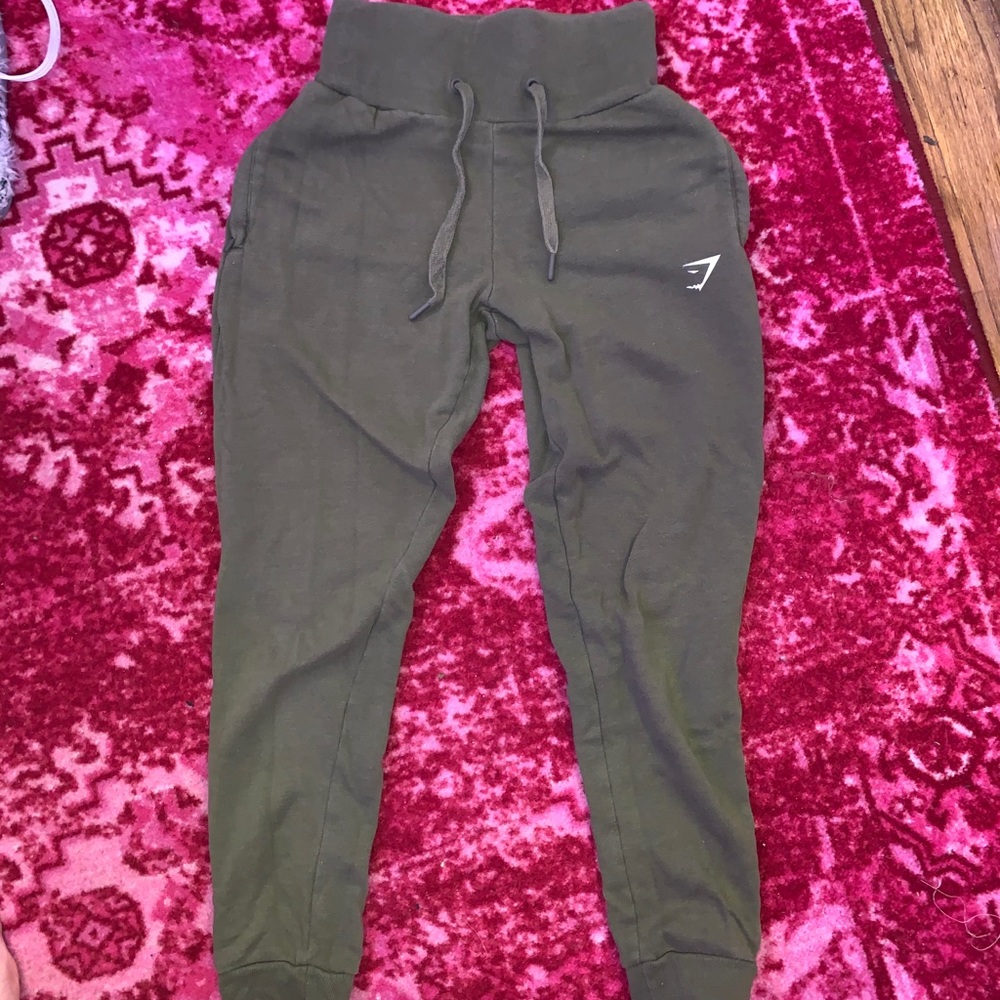 GYMSHARK JOGGERS